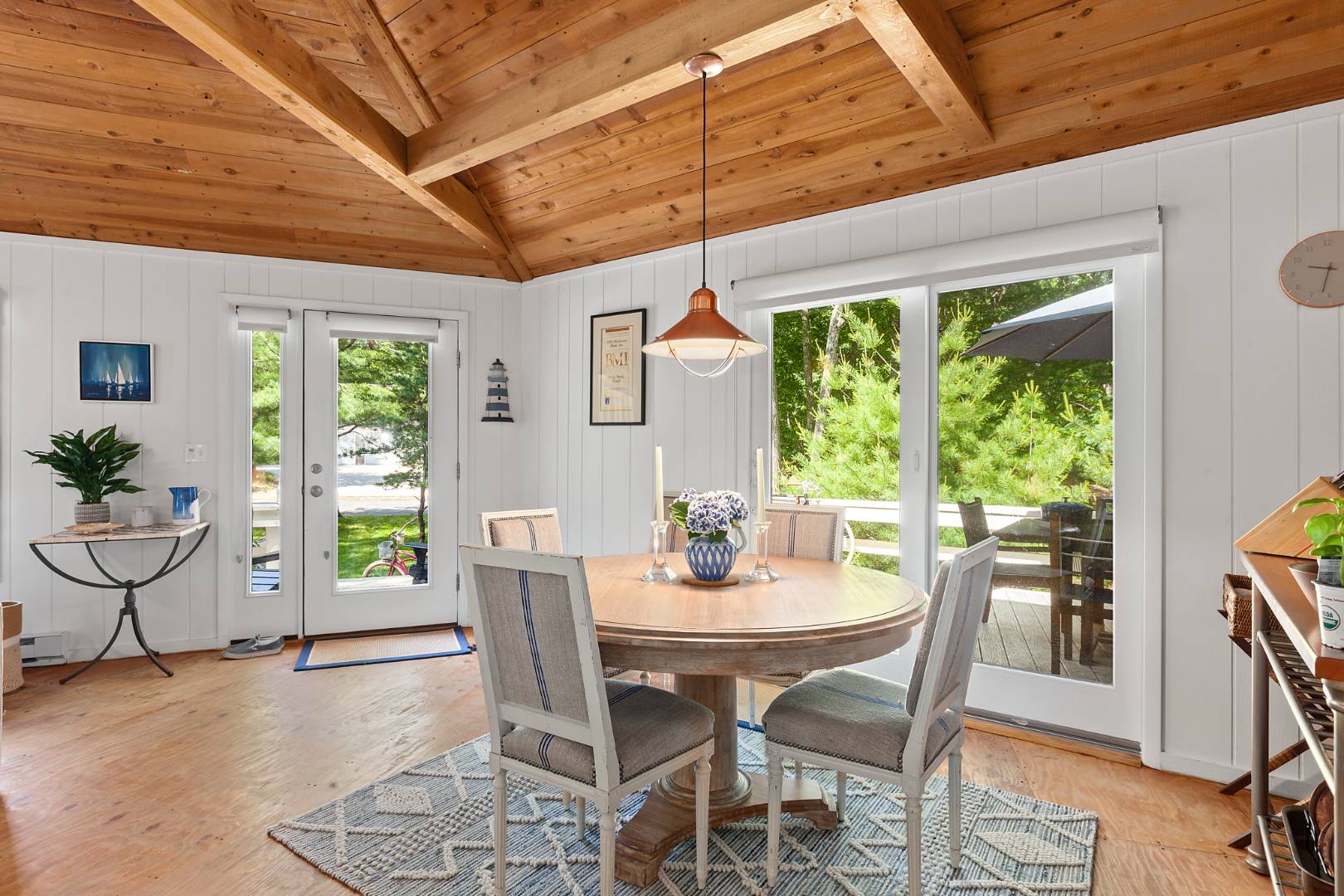 73 Water Hole Road East Hampton, NY 11937 - Photo 6 of 17 Gallery Image 6