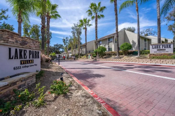 $449,900 | 6333 College Grove Way, Unit 6104, San Diego, CA 92115