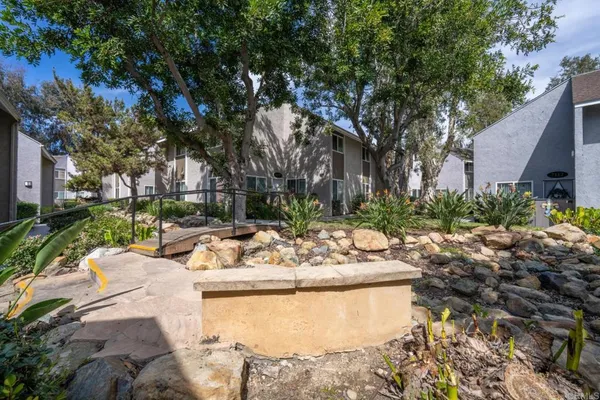 $449,900 | 6333 College Grove Way, Unit 6104, San Diego, CA 92115