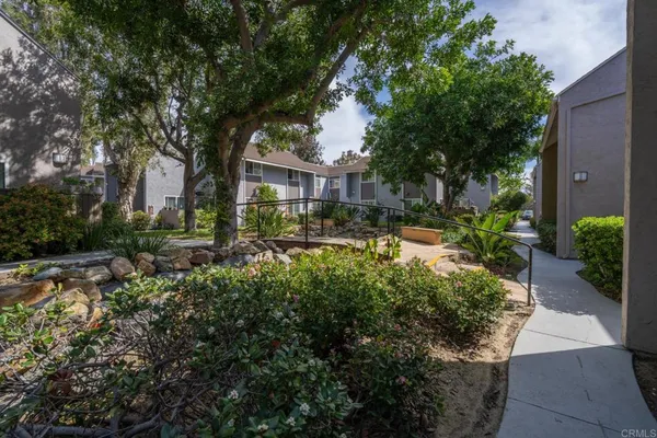 $449,900 | 6333 College Grove Way, Unit 6104, San Diego, CA 92115