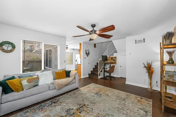 $449,900 | 6333 College Grove Way, Unit 6104, San Diego, CA 92115