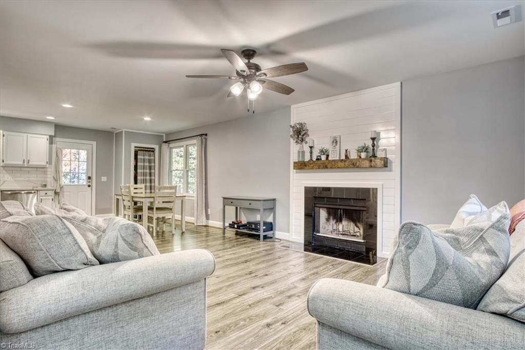 6308 Ridge Haven Road Greensboro, NC 27410 - Photo 4 of 23 Gallery Image 4