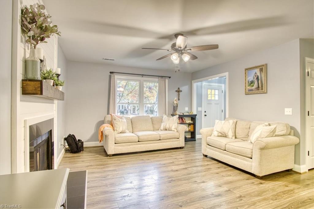 6308 Ridge Haven Road Greensboro, NC 27410 - Photo 6 of 23 Gallery Image 6