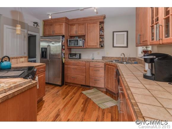 91 Millbrook Road Asheville, NC 28806 - Photo 9 of 24 Gallery Image 9