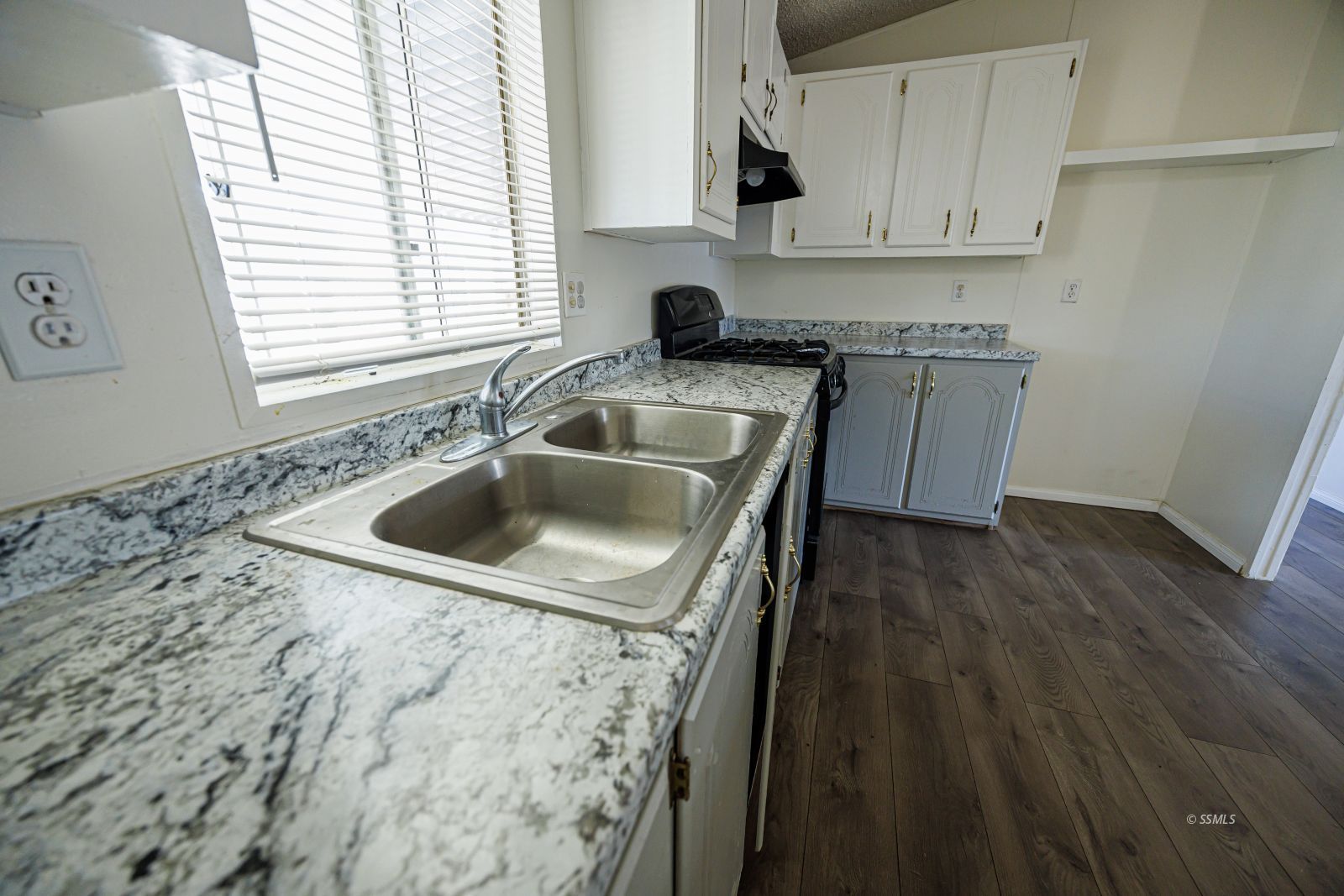 801 West Ward Avenue, Unit 9A Ridgecrest, CA 93555 - Photo 11 of 24