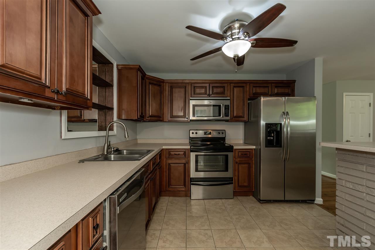 3508 Apache Drive Raleigh, NC 27609 - Photo 9 of 25