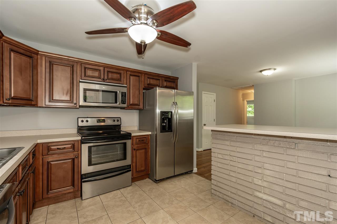 3508 Apache Drive Raleigh, NC 27609 - Photo 10 of 25