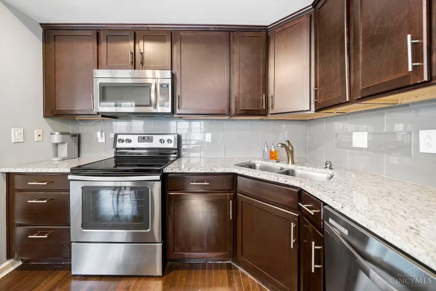 2201 Reading Road, Unit 1 Cincinnati, OH 45219 - Photo 42 of 46 Gallery Image 42