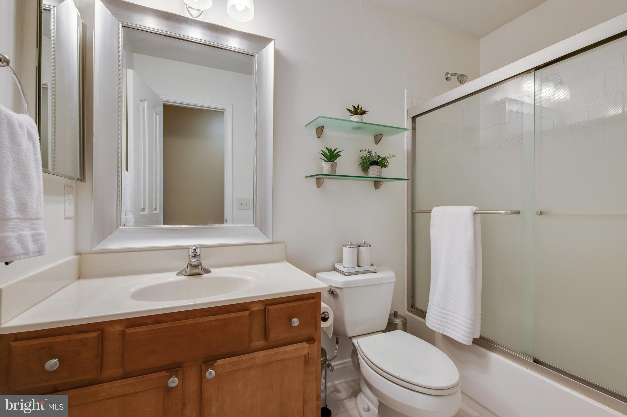 1066 Berberi Road Westminster, MD 21157 - Photo 31 of 58 2nd Upstairs Bathroom