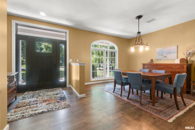 $725,000 | 5821 West Dickison Cemetery Road, Dunlap, IL 61525