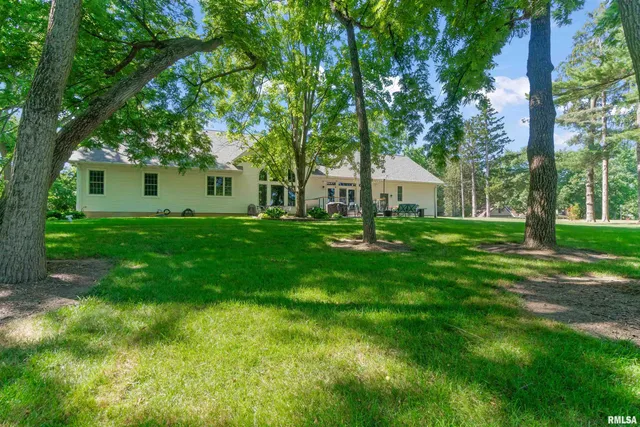 $725,000 | 5821 West Dickison Cemetery Road, Dunlap, IL 61525