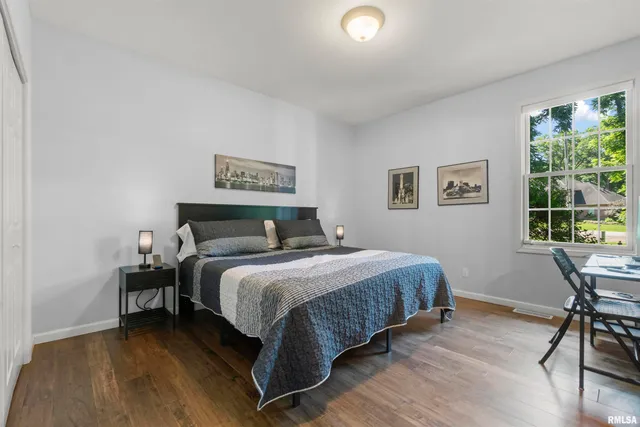 $725,000 | 5821 West Dickison Cemetery Road, Dunlap, IL 61525