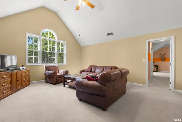 $725,000 | 5821 West Dickison Cemetery Road, Dunlap, IL 61525