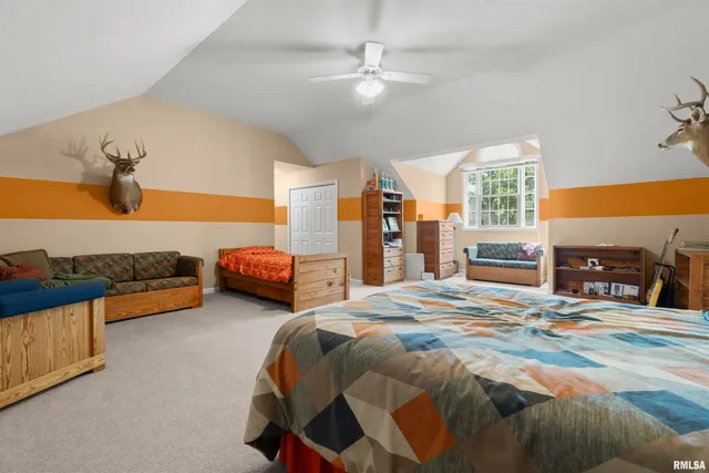 $725,000 | 5821 West Dickison Cemetery Road, Dunlap, IL 61525