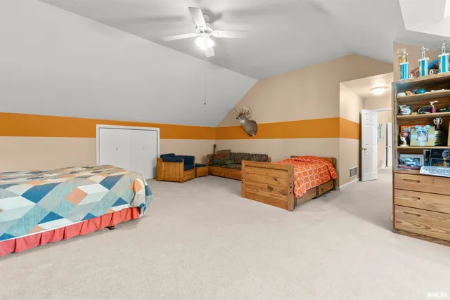 $725,000 | 5821 West Dickison Cemetery Road, Dunlap, IL 61525