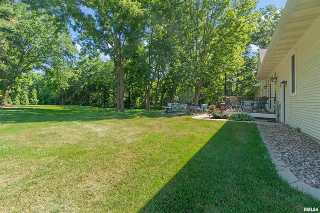 $725,000 | 5821 West Dickison Cemetery Road, Dunlap, IL 61525