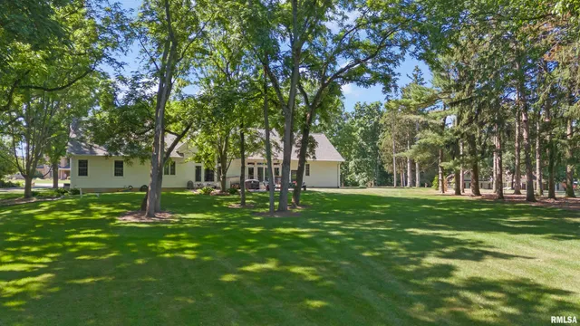 $725,000 | 5821 West Dickison Cemetery Road, Dunlap, IL 61525