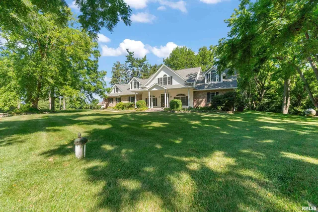 $725,000 | 5821 West Dickison Cemetery Road, Dunlap, IL 61525