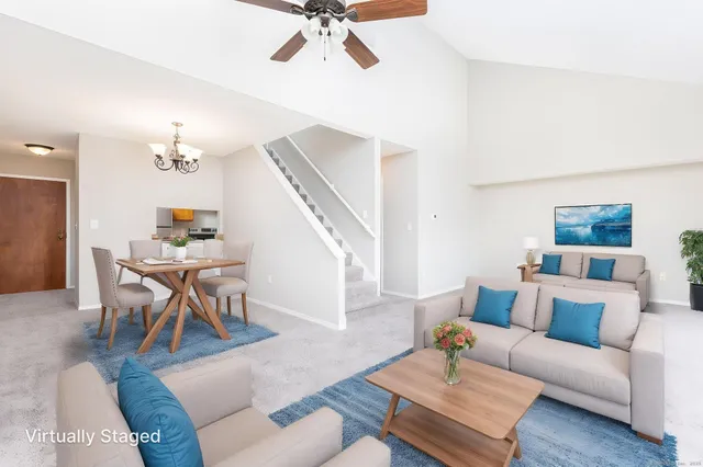 $2,750 | 25 Stanley Street, West Hartford, CT 06107