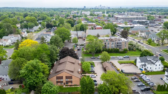 $2,750 | 25 Stanley Street, West Hartford, CT 06107