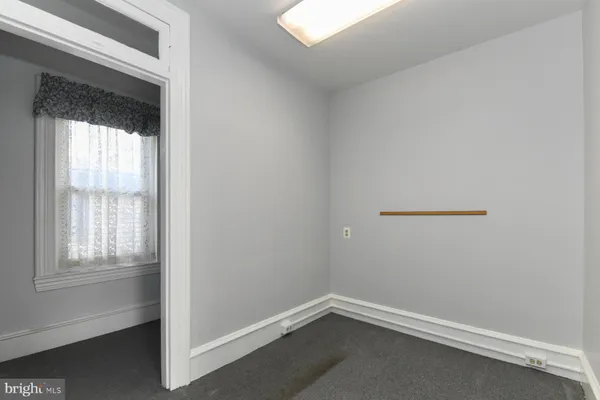 $379,000 | 71 Cooper Street, Woodbury, NJ 08096