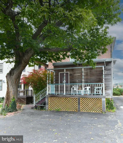 $379,000 | 71 Cooper Street, Woodbury, NJ 08096