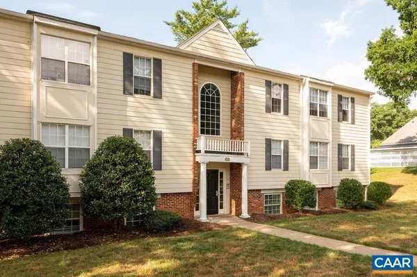 $246,000 | 1223 Villa Lane, Unit A, Charlottesville, VA 22903