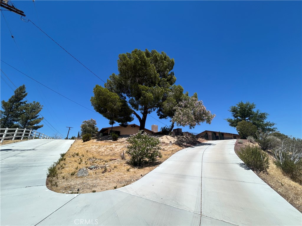 14822 Rodeo Drive Victorville, CA 92395 - Photo 50 of 60