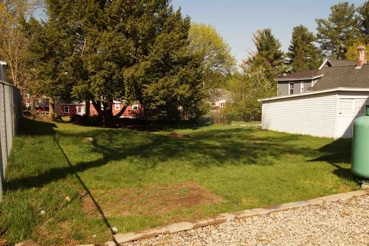 15 B Mt Pleasant Street, Unit RIGHT SIDE Derry, NH 03038 - Photo 2 of 19