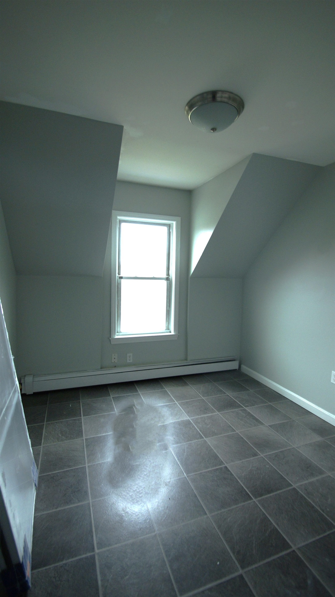 15 B Mt Pleasant Street, Unit RIGHT SIDE Derry, NH 03038 - Photo 6 of 19