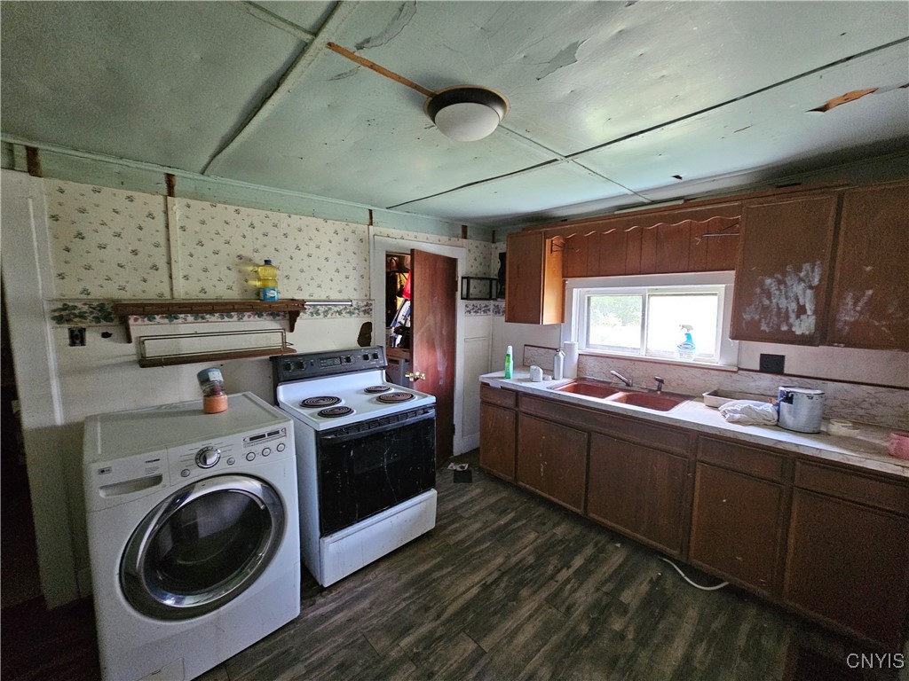 8 Elm Street Camden, NY 13316 - Photo 9 of 29