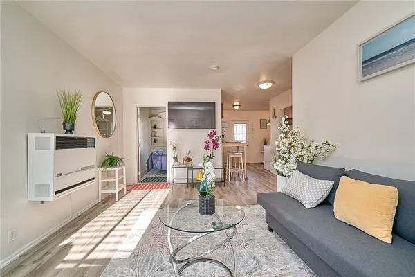 $3,140 | 4138 East Jacinto Way, Long Beach, CA 90815