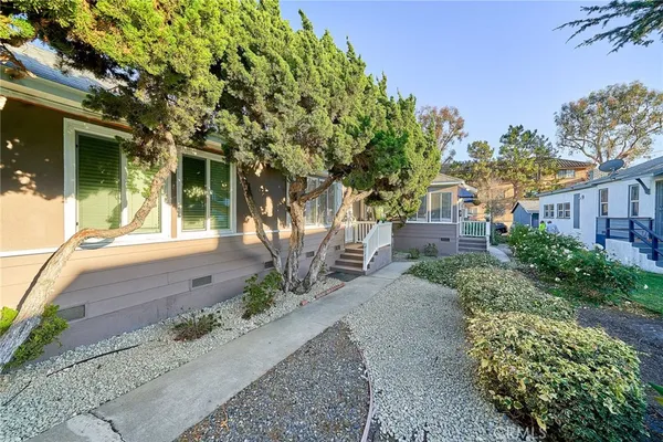$3,140 | 4138 East Jacinto Way, Long Beach, CA 90815