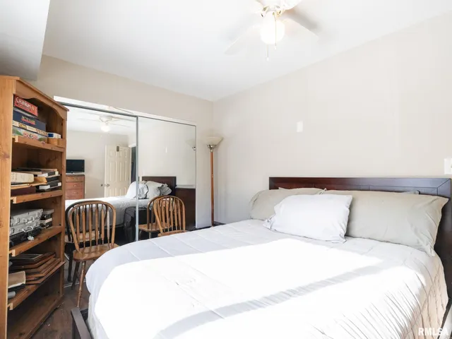 $149,900 | 4049 West Hillmont Road, Peoria, IL 61615