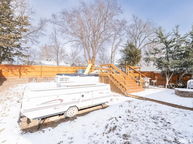 $149,900 | 4049 West Hillmont Road, Peoria, IL 61615