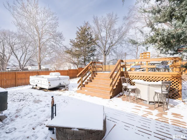 $149,900 | 4049 West Hillmont Road, Peoria, IL 61615