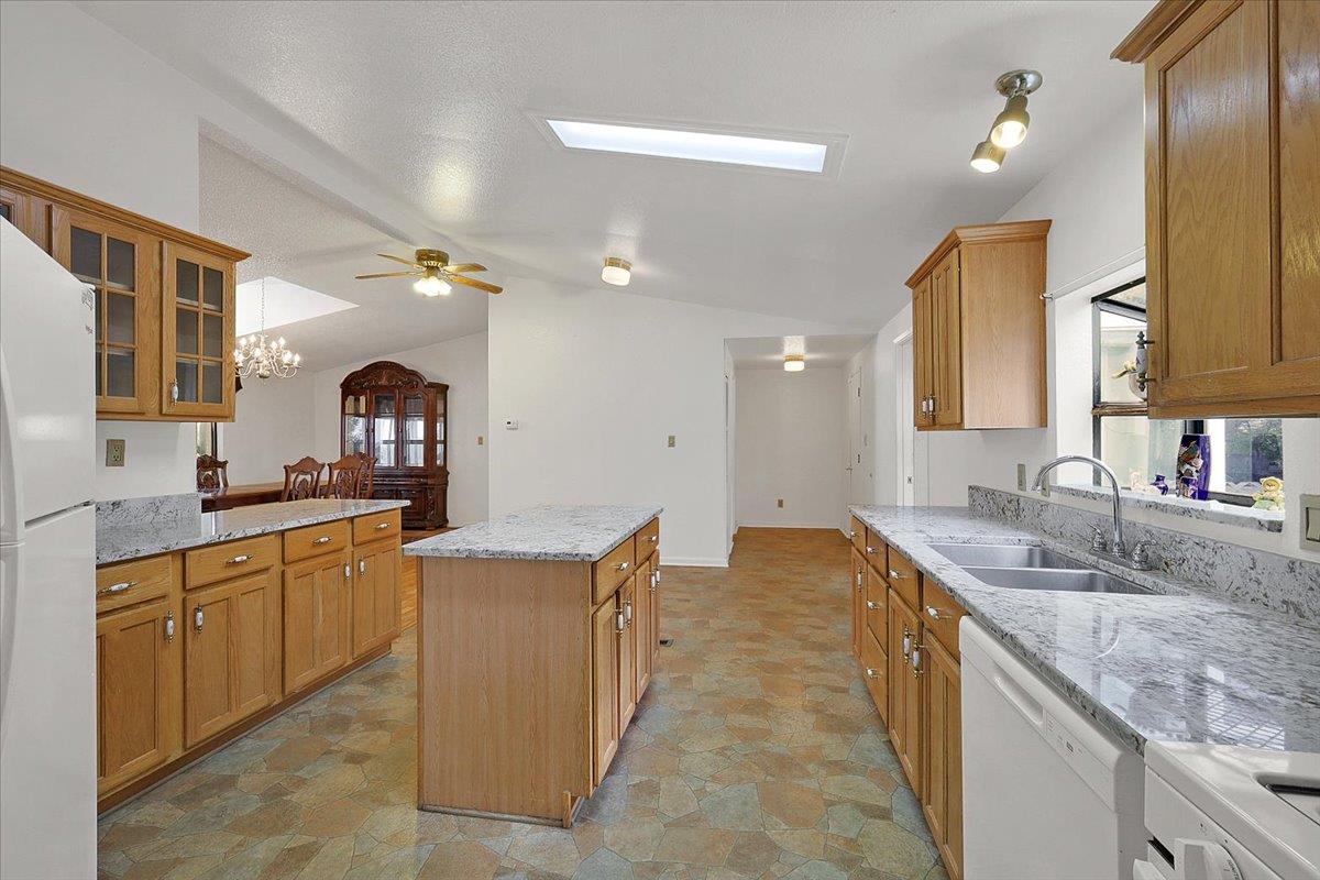 12180 Kimberly Road Loma Rica, CA 95901 - Photo 17 of 84 Gallery Image 17