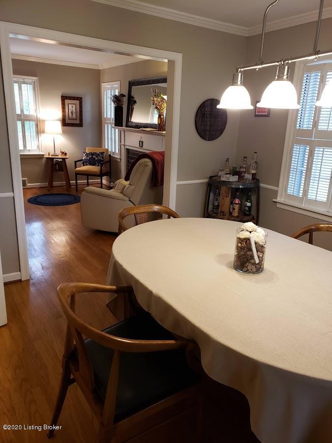204 Alcott Road Louisville, KY 40207 - Photo 7 of 48 all dining to lr