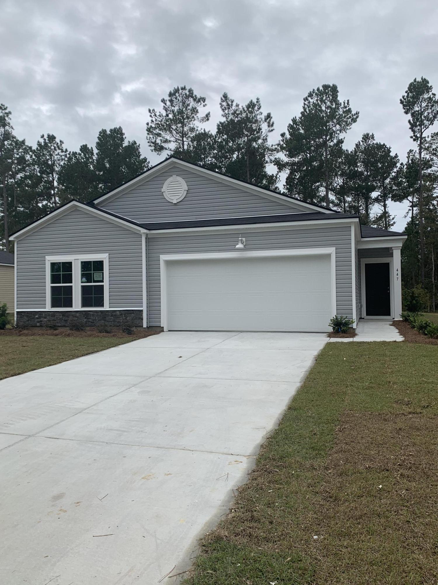 447 Spanish Wells Road Summerville, SC 29486 - Photo 1 of 27 IMG_0948