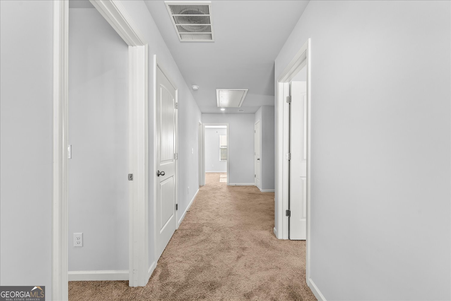 89 Cowpen Court Covington, GA 30014 - Photo 17 of 44 a view of a hallway