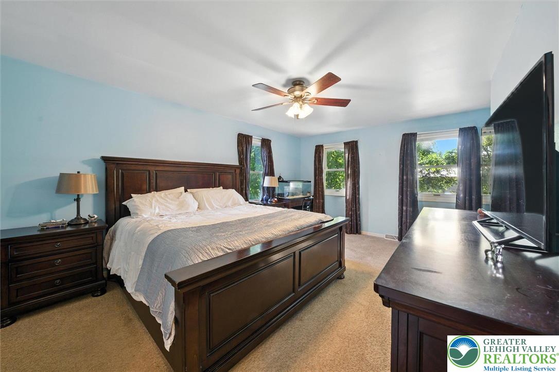 4110 Greenfield Road Bethlehem, PA 18017 - Photo 14 of 30 Gallery Image 14