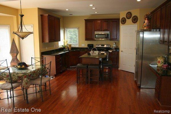 3805 Red Root Road Lake Orion, MI 48360 - Photo 3 of 25 Another View of Kitchen