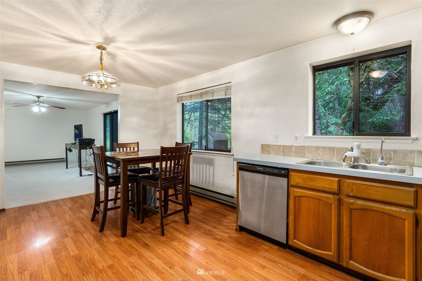 2231 Roth Drive Southwest Olympia, WA 98512 - Photo 9 of 27 Gallery Image 9