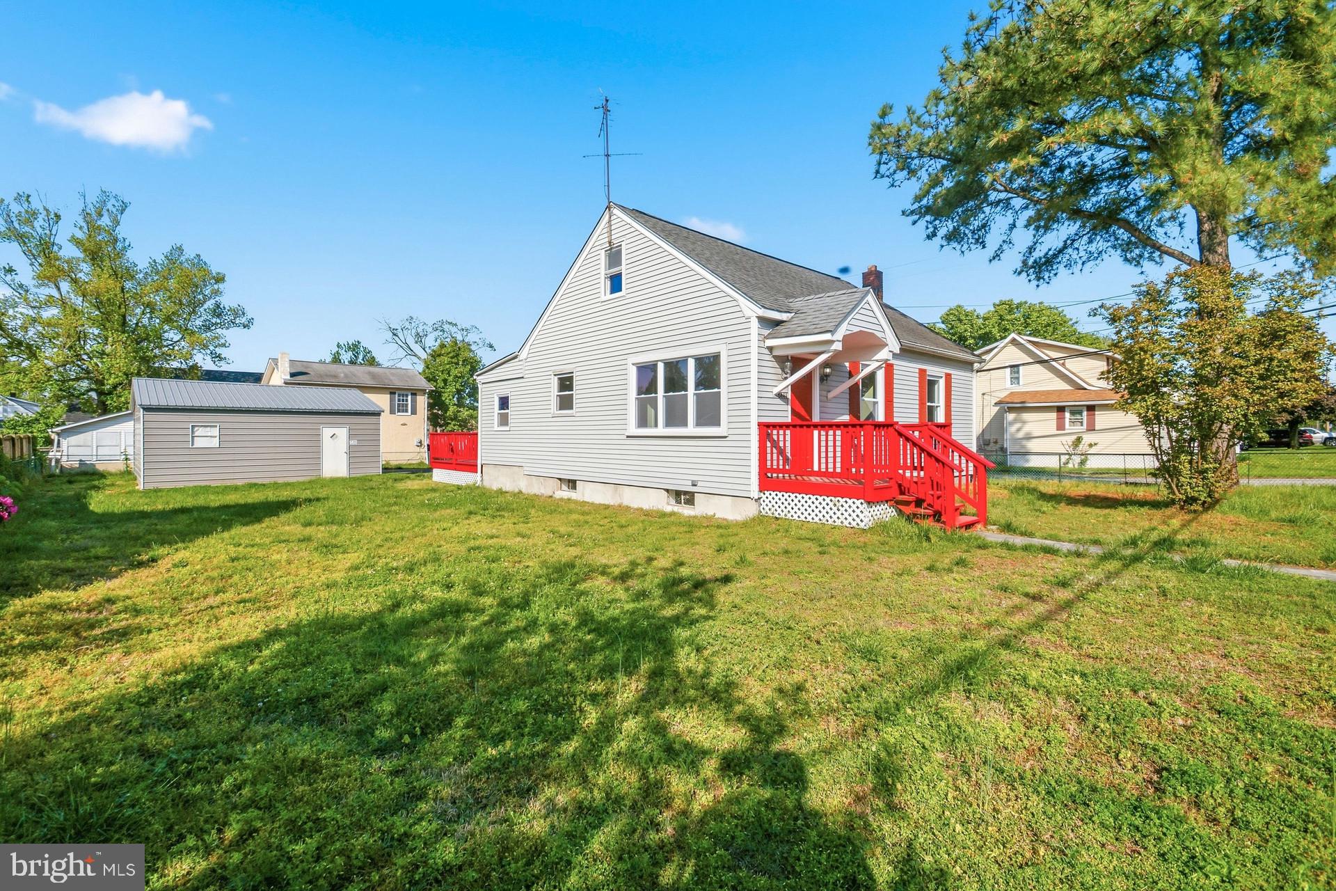8444 Garden Road Pasadena, MD 21122 - Photo 27 of 28 PROFILE RIGHT