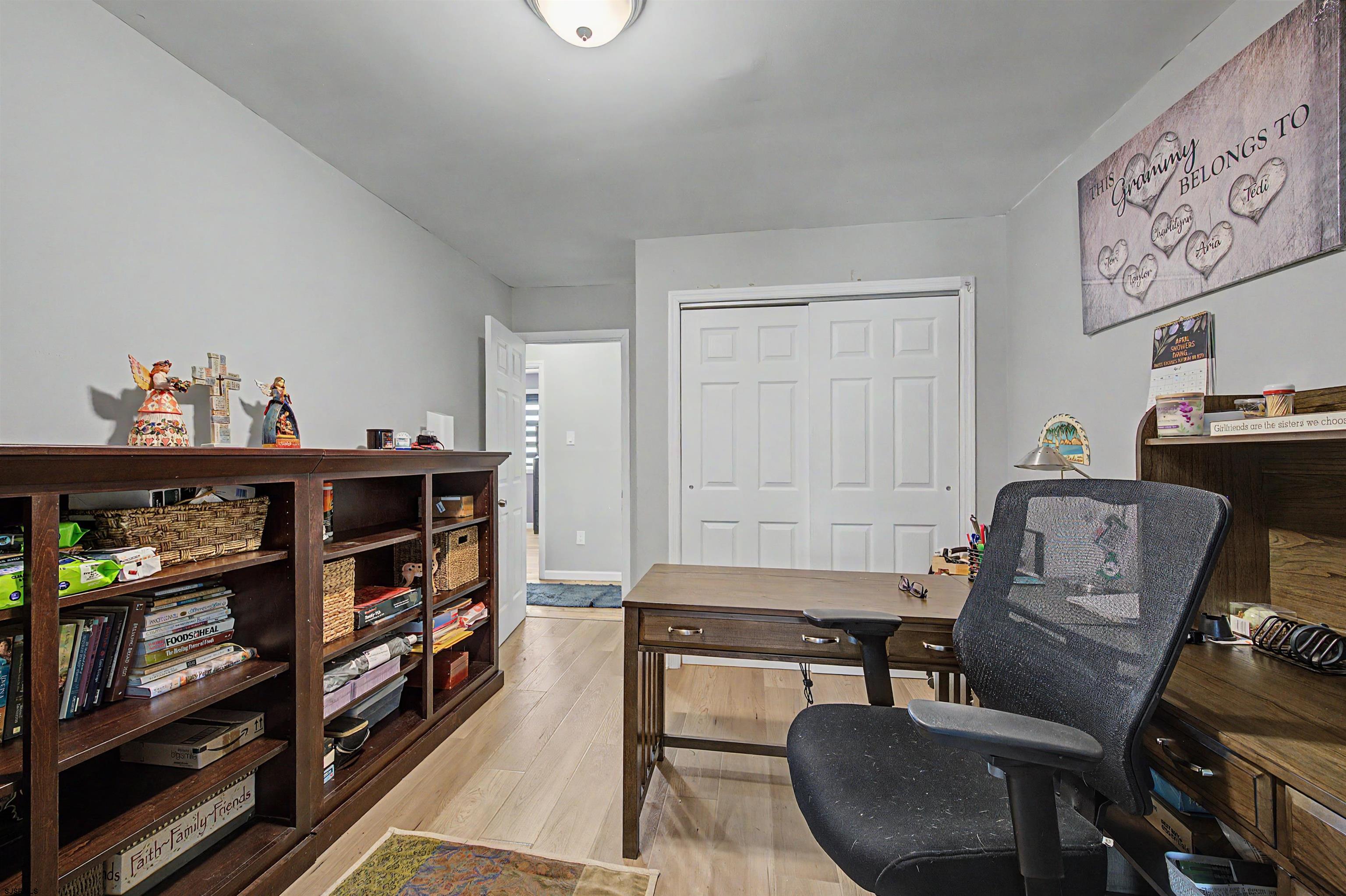 8 Franklin Place Brigantine, NJ 08203 - Photo 11 of 34