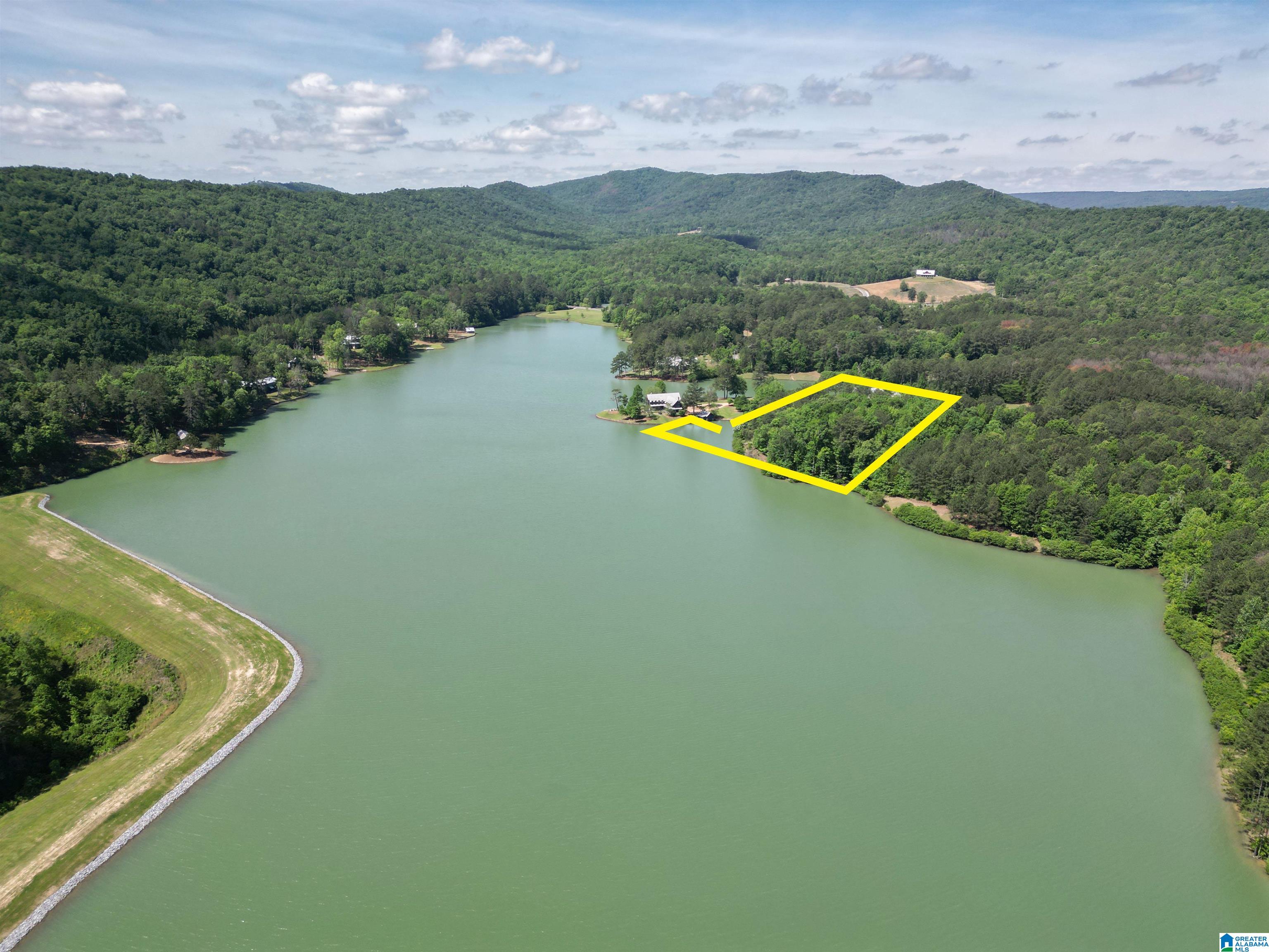 17 A Twin Pines Road, Unit 17A Sterrett, AL 35147 - Photo 5 of 22