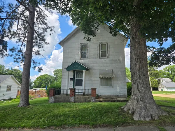 $71,500 | 402 West Dixon Street, Polo, IL 61064