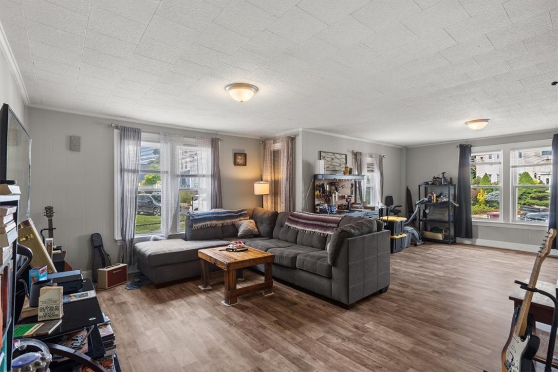 124 Lincoln Street Woonsocket, RI 02895 - Photo 7 of 49 Gallery Image 7