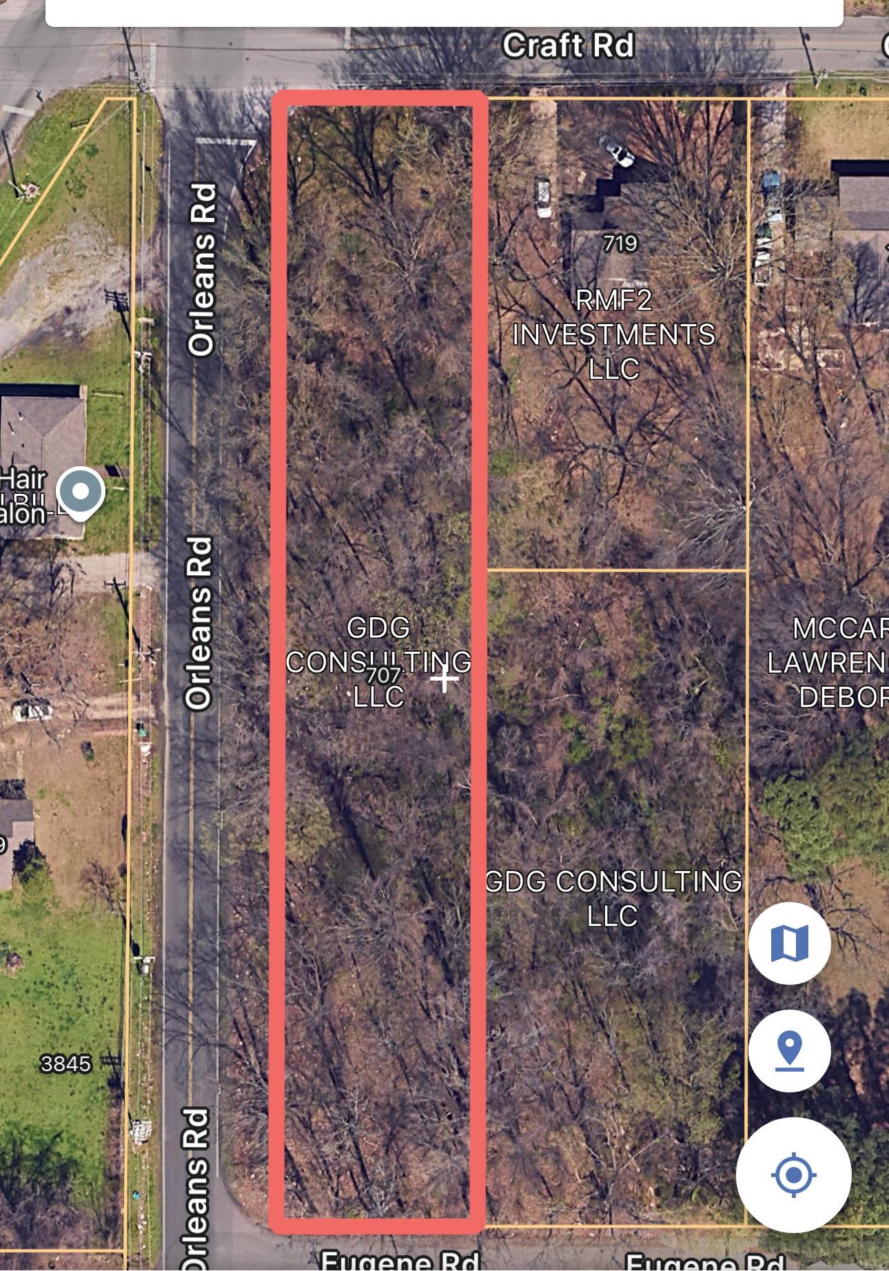 707 Craft Road Memphis, TN 38116 - Photo 7 of 7 a bathroom with a shower