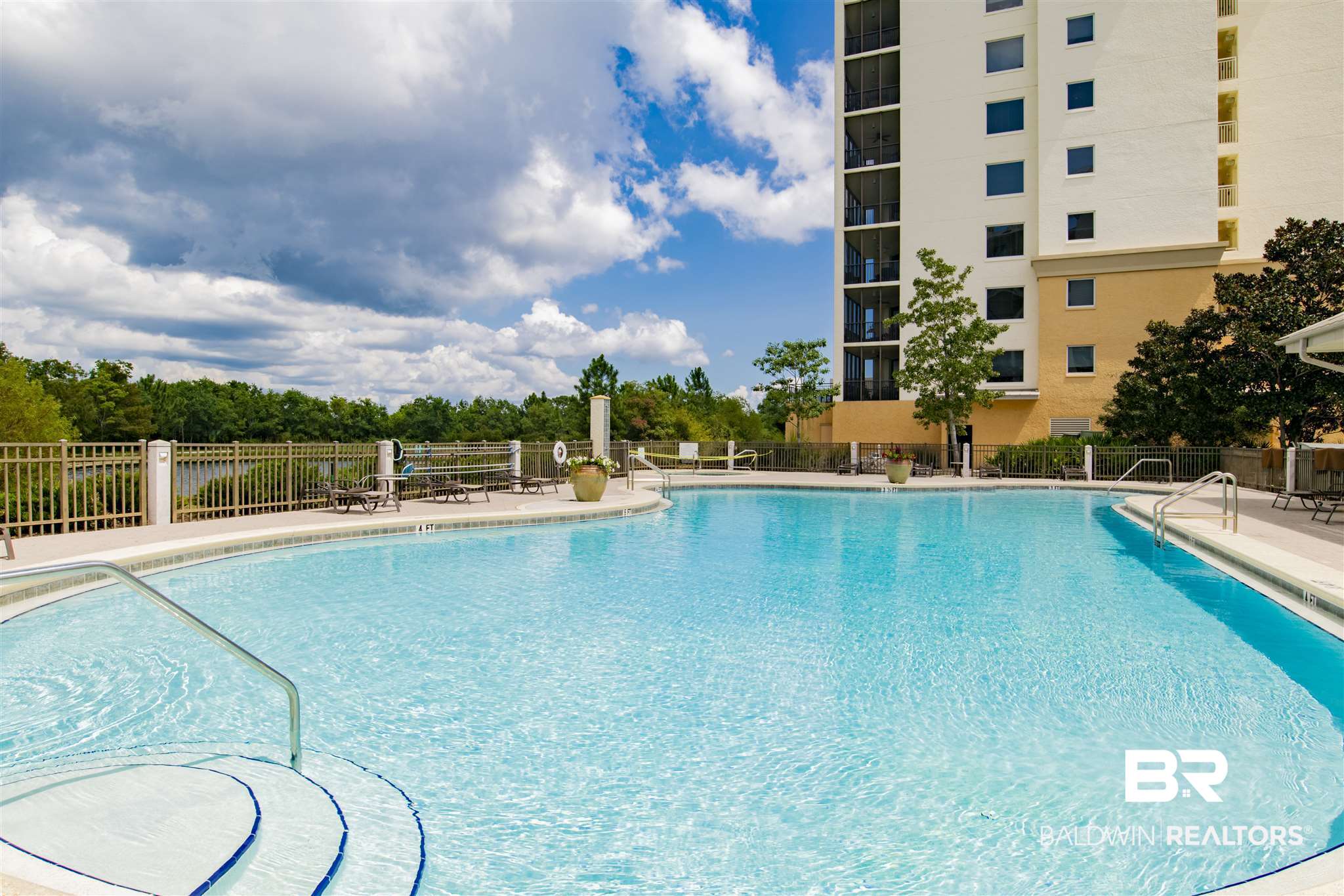 608 Lost Key Drive, Unit 902 Pensacola, FL 32507 - Photo 35 of 47